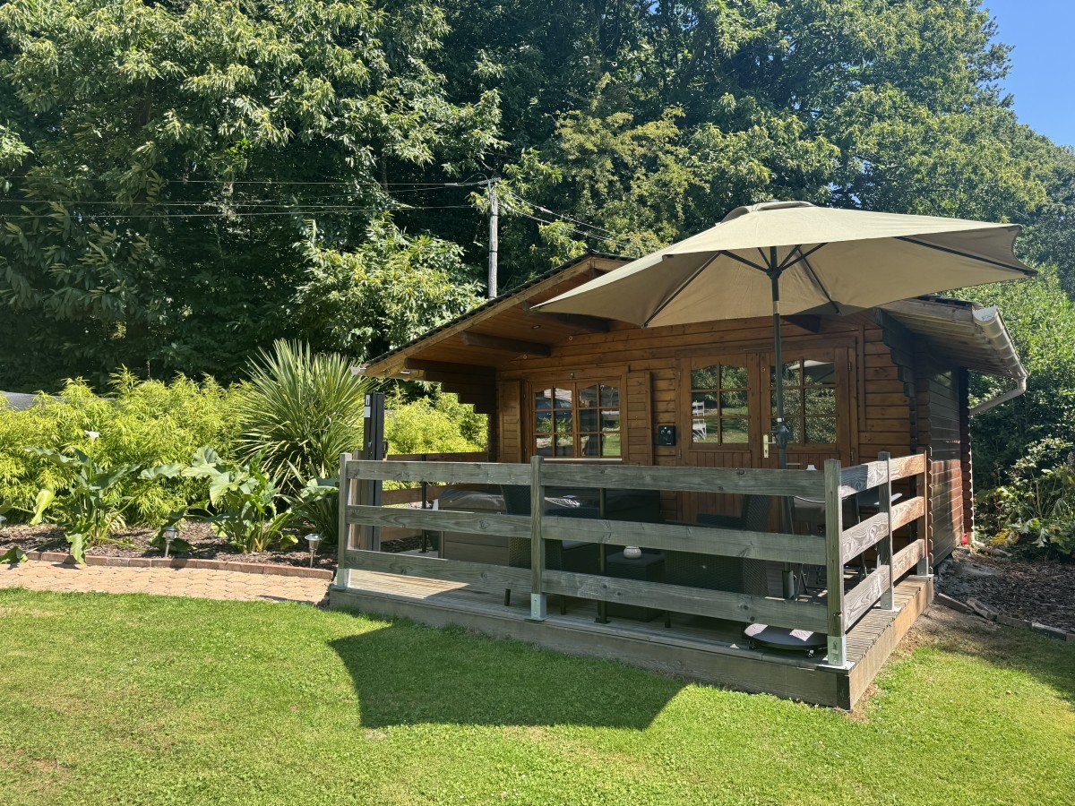 Le Gîte Le Chalet Insolite Jacuzzi