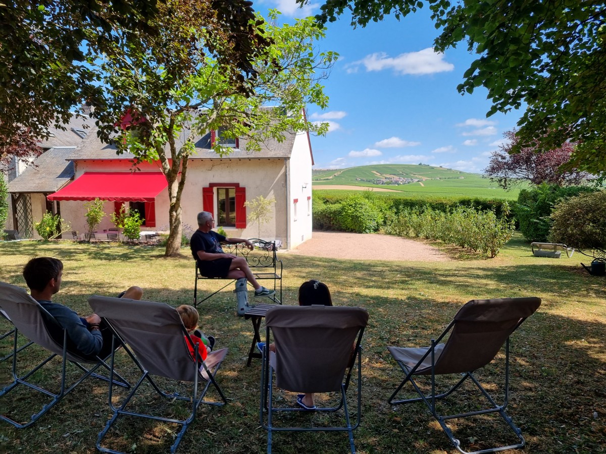 Le Gîte HPS - gîte La Villa 15 Personnes 5 chambres 9 lits